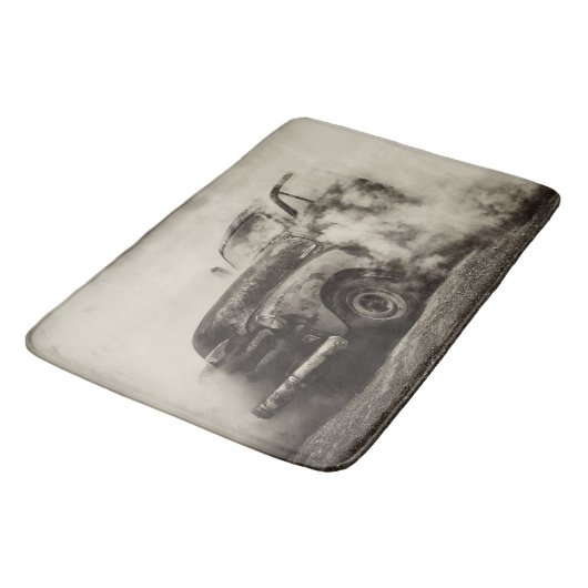 Rostiger alter LKWBurnout Badematte (Schrägansicht)