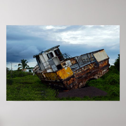 Rostiges, ausgemustertes Fischerboot Poster (Vorne)