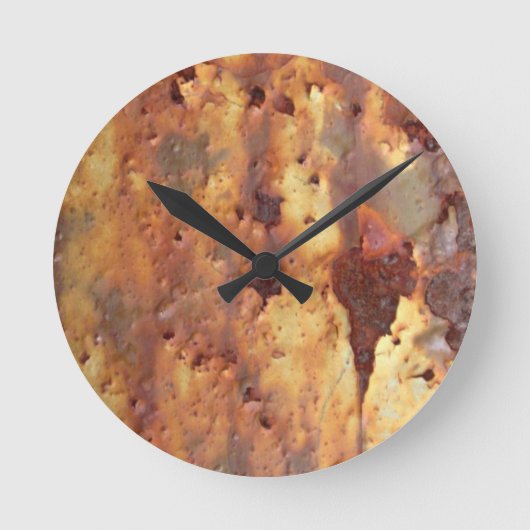 Rostiges Metall Runde Wanduhr (Vorderseite)
