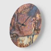 Rostiges Metallmit seiten versehendes altes Große Wanduhr (Winkel)