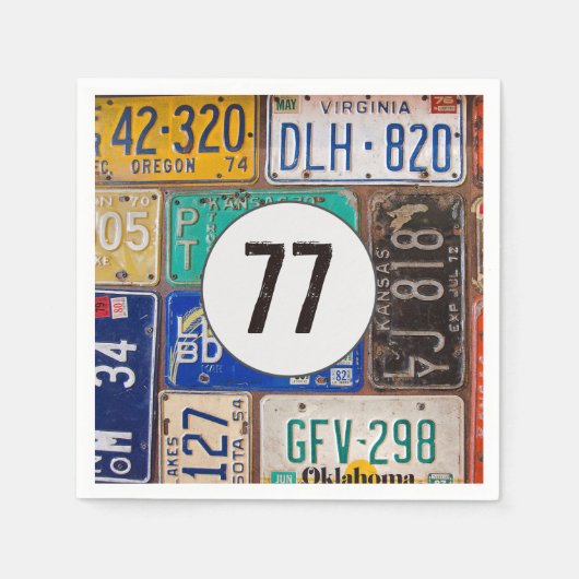 Rostiges Nummernschild 77. Geburtstag Serviette (Vorderseite)