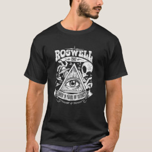 Roswell Alien Crash-Geschenk für einen alten Astro T-Shirt