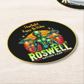 Roswells Alien Oasis erwartet Sie! Runder Pappuntersetzer (Angewinkelt)