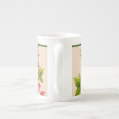 Rosy Abundance auf einer Knochen-China-Tasse Porzellantasse (Rückseite)