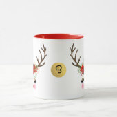 Rosy Cheeks Gold Eyes Floral Reindeer Holiday Tasse (Zentrum)