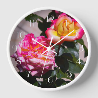 Rosy Outlook Uhr