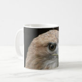 Rot angebundener Falke Kaffeetasse (Vorderseite Links)