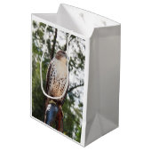 Rot-Angebundener Falke Mittlere Geschenktüte (Rückseite Schrägansicht)