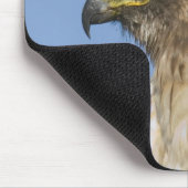 Rot-angebundener Falke Mousepad (Ecke)