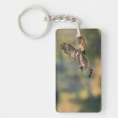 Rot-angebundener Falke Schlüsselanhänger (Vorderseite)