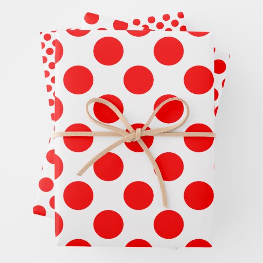 Rot auf weißen Polka Dots in verschiedenen Größen Geschenkpapier Set (Beispiel)
