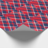 Rot-blau karierte Wolle Textur. Geschenkpapier (Ecke)