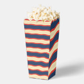 Rot Dk Blau Creme Wellen Geschenkschachtel (Geplatzt)