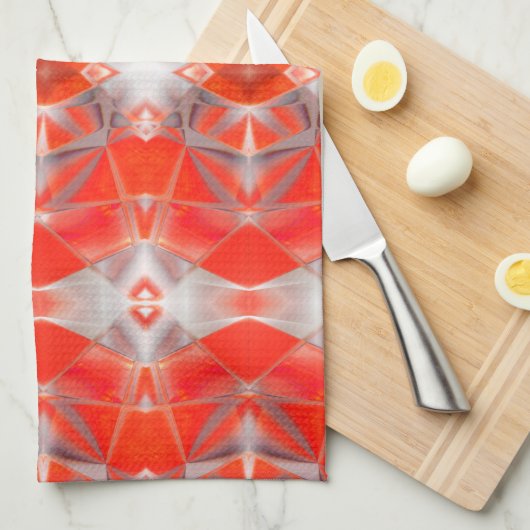 Rot gebogene Formen ramponieren über weißes Grau Geschirrtuch (Viertel Falte)