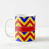 Rot, gelb, blau LG, Zickzack, rotes Monogramm Kaffeetasse (Links)
