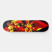 Rot-Gelb-Blüte Modernes abstraktes Kunstmuster #10 Skateboard (Horizontal)