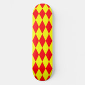 Rot-gelb kariertes Harlekin-Design  Skateboard (Vorderseite)