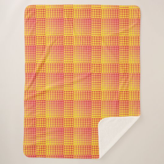 Rot Gelb Karo abstraktes Muster Sherpadecke (Vorderseite)