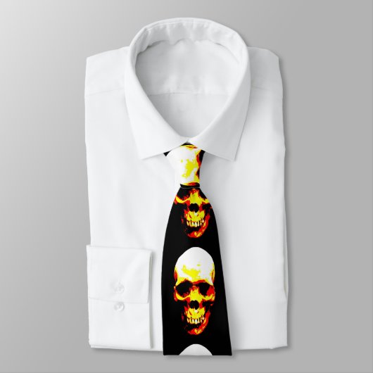 Rot, Gelb, Schwarzer Schädel Pop Krawatte (Gebunden)