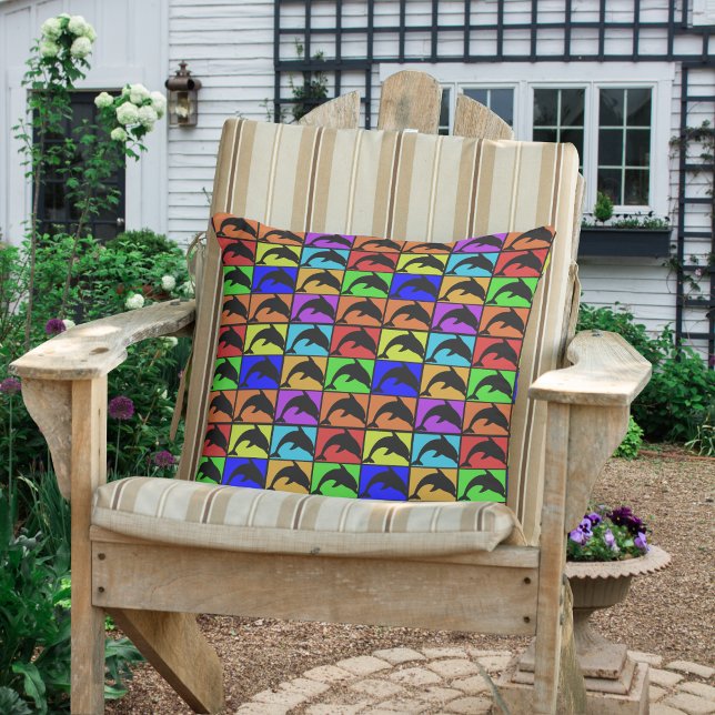 Rot-Gelb-Türkis und andere Farbtöne Kissen (Von Creator hochgeladen)