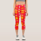 rot-gelbe Texturen Capri Leggings (Vorderseite)