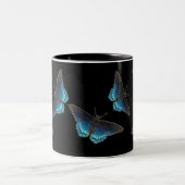 Rot-gepunktete lila Tasse (Mittel)