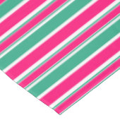 Rot-grün gestreiftes horizontales Muster Tischdecke (Schrägansicht)