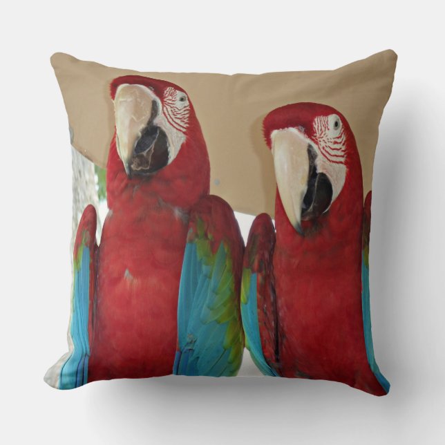Rot-grüne Macaws (Papageien) Kissen (Vorderseite)
