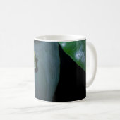 Rot mustert Frosch-Sitzen Kaffeetasse (VorderseiteRechts)