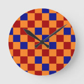 Rot Orange Blau Kariertes Musterdesign Runde Wanduhr (Vorderseite)