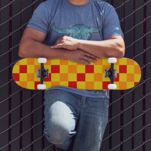 Rot Orange Gelb Karomuster Design Skateboard (Außenbereich 3)