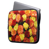 Rot, Orange und Gelb Rosen 10 Zoll Laptopschutzhülle (Vorderseite Links)