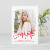 Rot | Preppy Script Foto Graduation Party Einladung (Stehend Vorderseite)