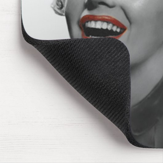 Rot punktiert Marilyn Mousepad (Ecke)