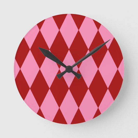 Rot Rosa Harlekin Karomuster Design  Runde Wanduhr (Vorderseite)