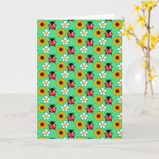 Rot-Schwarz-Ladybug mit Blume Karte (Gelbe Blume)