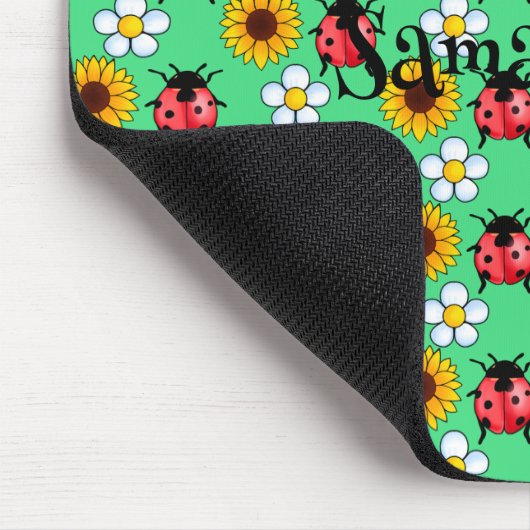 Rot-Schwarz-Ladybug mit Blume Mousepad (Ecke)