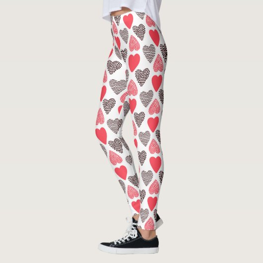 Rot-Schwarz-Valentin-Herz-Muster Leggings (Links)