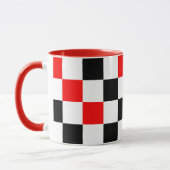 Rot Schwarz Weiß kariertes Musterdesign Tasse (Links)