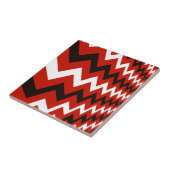 Rot, Schwarzweiss-Zickzack Fliese (Seite)