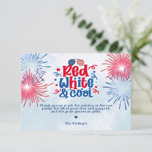 Rot und Cool Dankeskarte (Stehend Vorderseite)