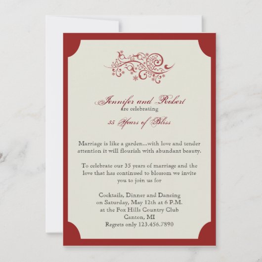 Rot und Elfenbein Filigree Scroll Jahrestag Einladung (Vorderseite)