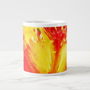 Rot und gelb Nah-oben Curly Tulip Jumbo-Tasse
