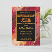 Rot und Gold 30. Flaming Hot Birthday Einladung (Stehend Vorderseite)