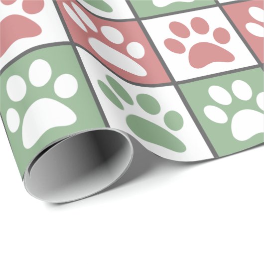 Rot und grün Weihnachten Thema Paw Print Pattern Geschenkpapier (Rolleneckpunkt)