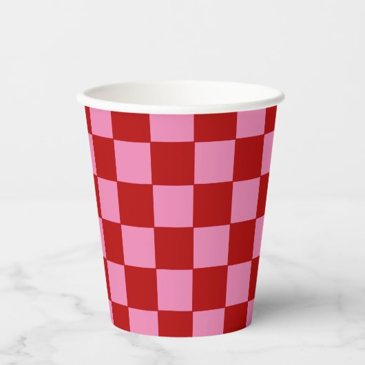 Rot und Heiß rosa überprüft Pappbecher (Vorderseite)