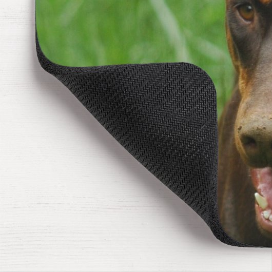 Rot und Rost-Dobermann Mousepad (Ecke)