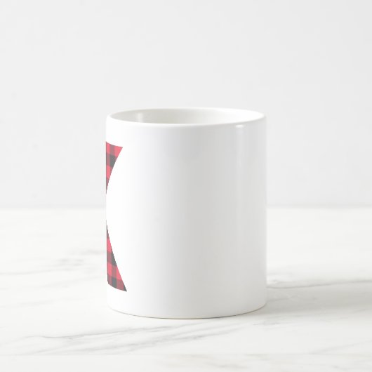 Rot und Schwarz Buffalo, Karierter fett Letter K M Kaffeetasse (Mittel)