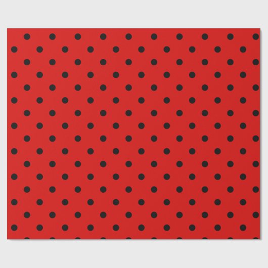 Rot und Schwarz Polka Dots Ladybug Muster Geschenkpapier (Flach)