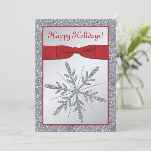 Rot und Silber Snowflake Feiertag Einladung (Stehend Vorderseite)